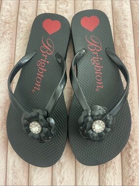 Brighton Black Flip Flops with Floral Jewel Accent ~ Flores Size 6 NWOT